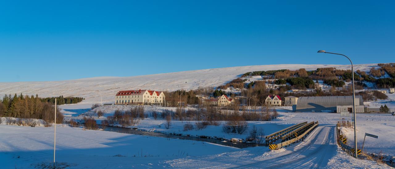 North Aurora Guesthouse Лаугар Стая снимка